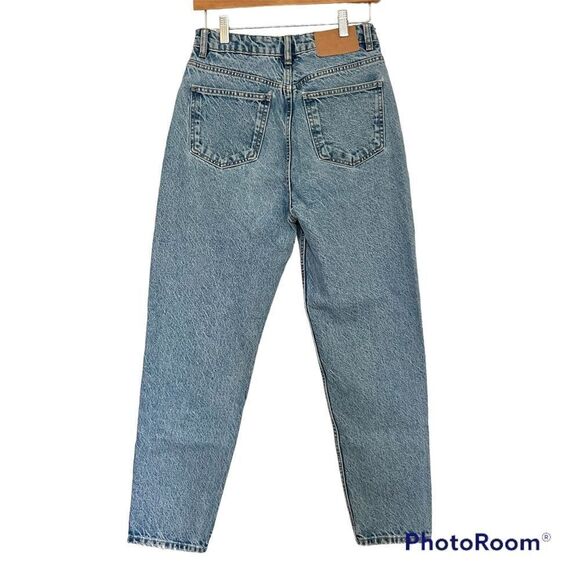 Zara High Wasted, Mom Fit Stone Wash Denim - Picture 2 of 8